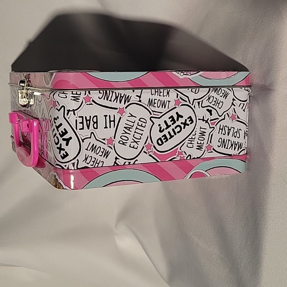 LOL Surprise Pets Neon Kitty Cat Plush 8" Orange & Tin Lunch Box - Picture 3 of 12